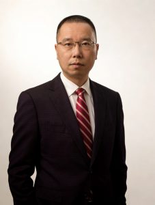 肖龙